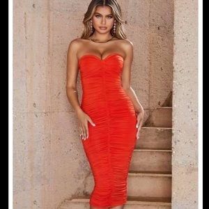 LONGING FOR YOU STRAPLESS RUCHED MIDI DRESS IN RED